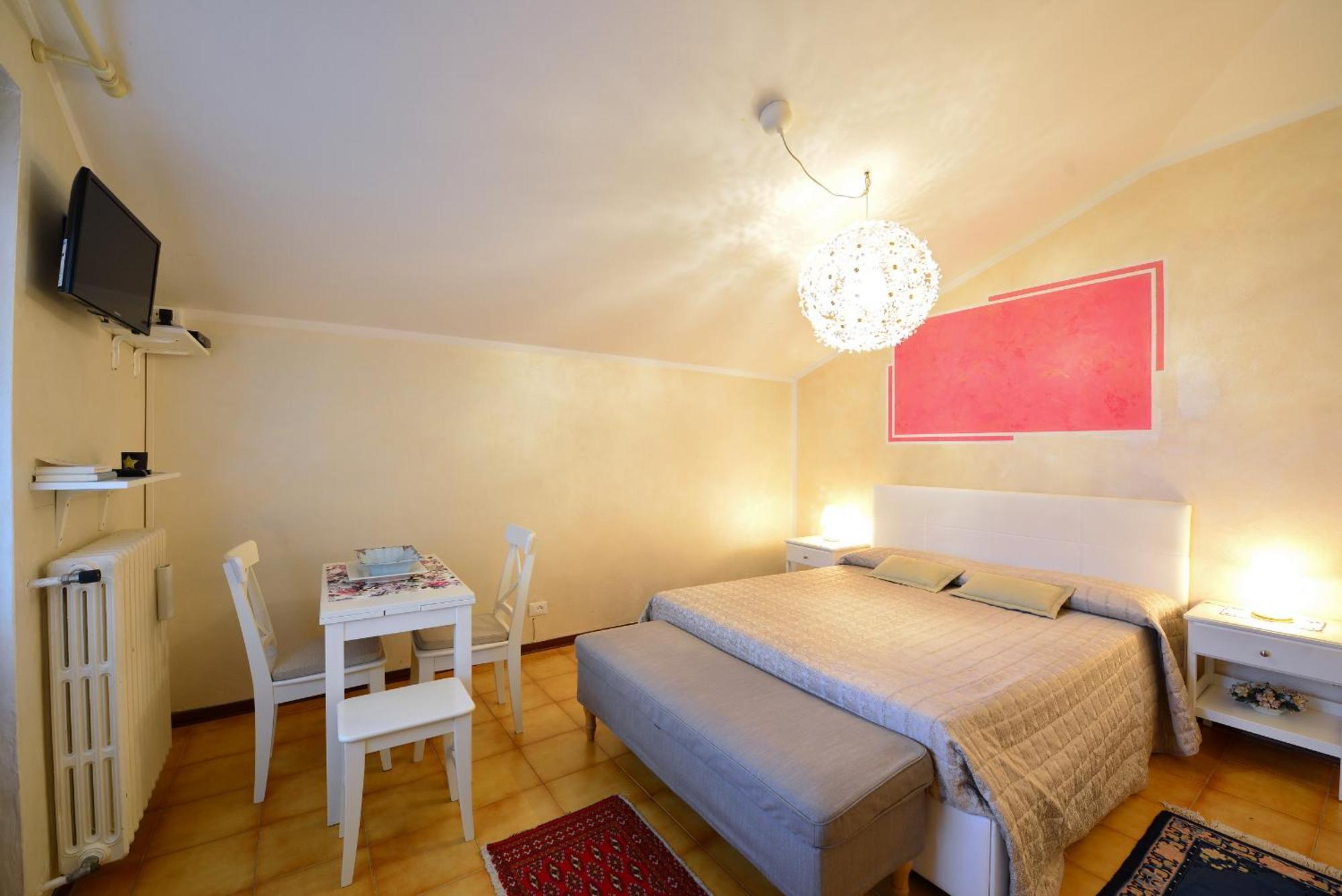 Bed And Breakfast Due Leoni Torri Del Benaco Exterior photo