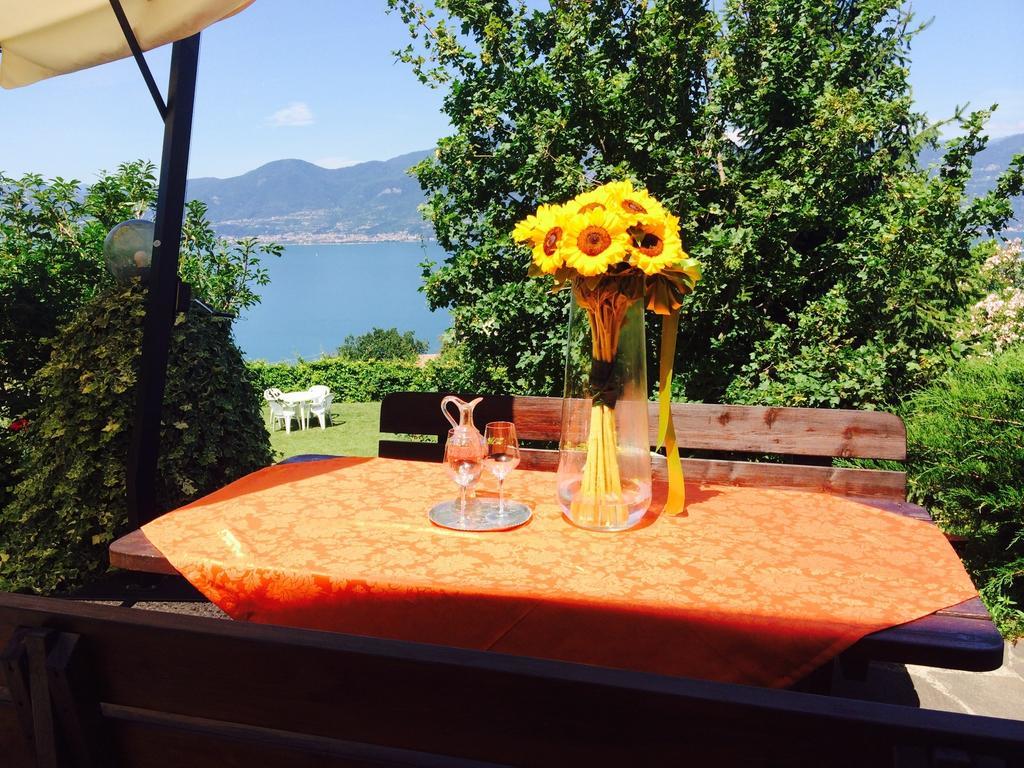 Bed And Breakfast Due Leoni Torri Del Benaco Room photo